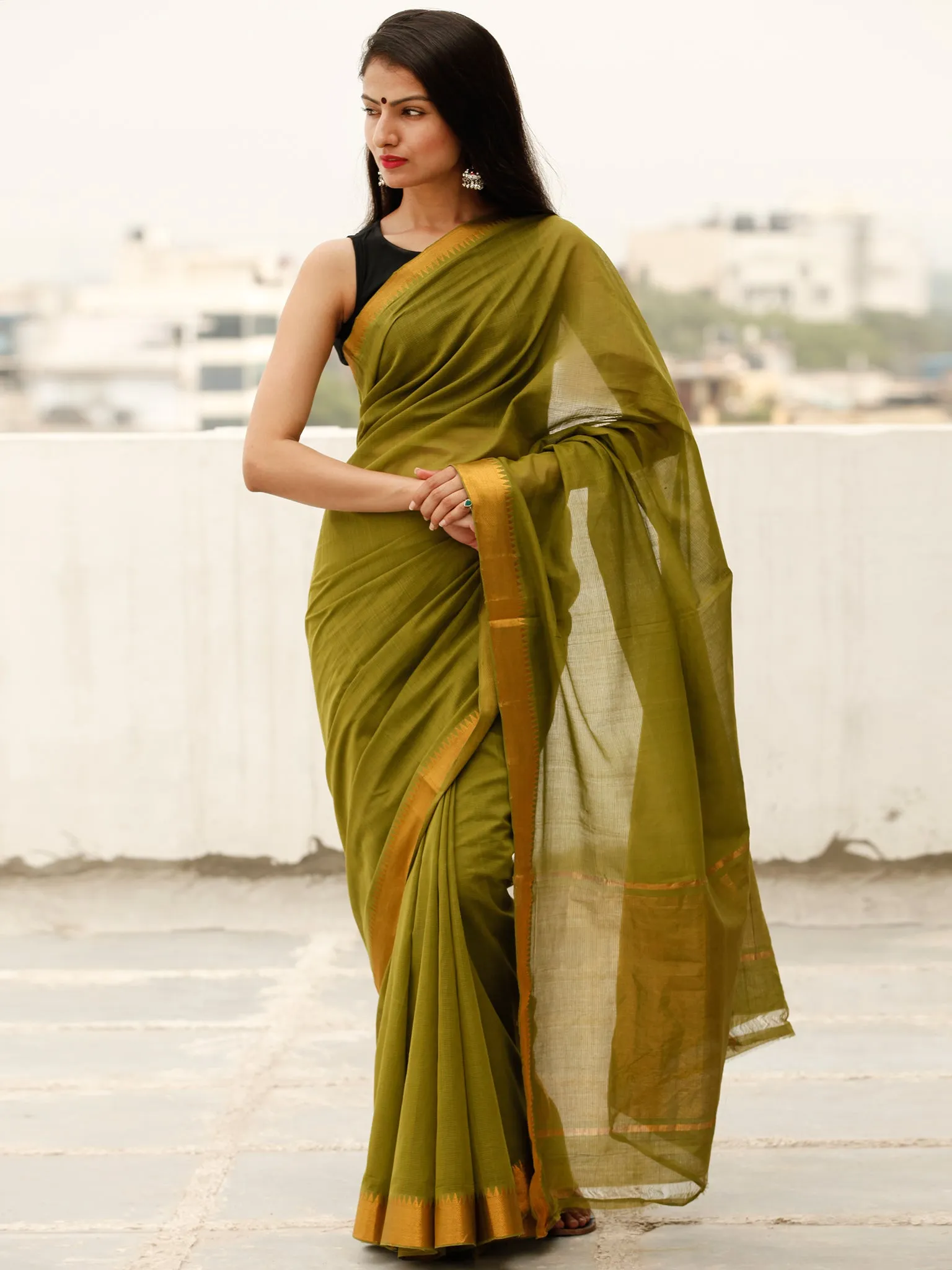 Green Handloom Mangalagiri Cotton Saree With Zari Border - S031703863