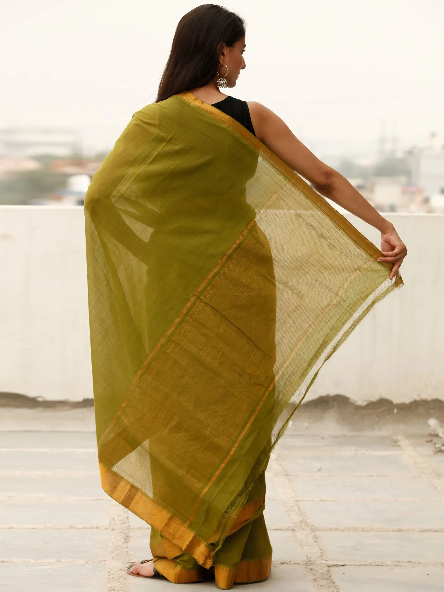 Green Handloom Mangalagiri Cotton Saree With Zari Border - S031703863