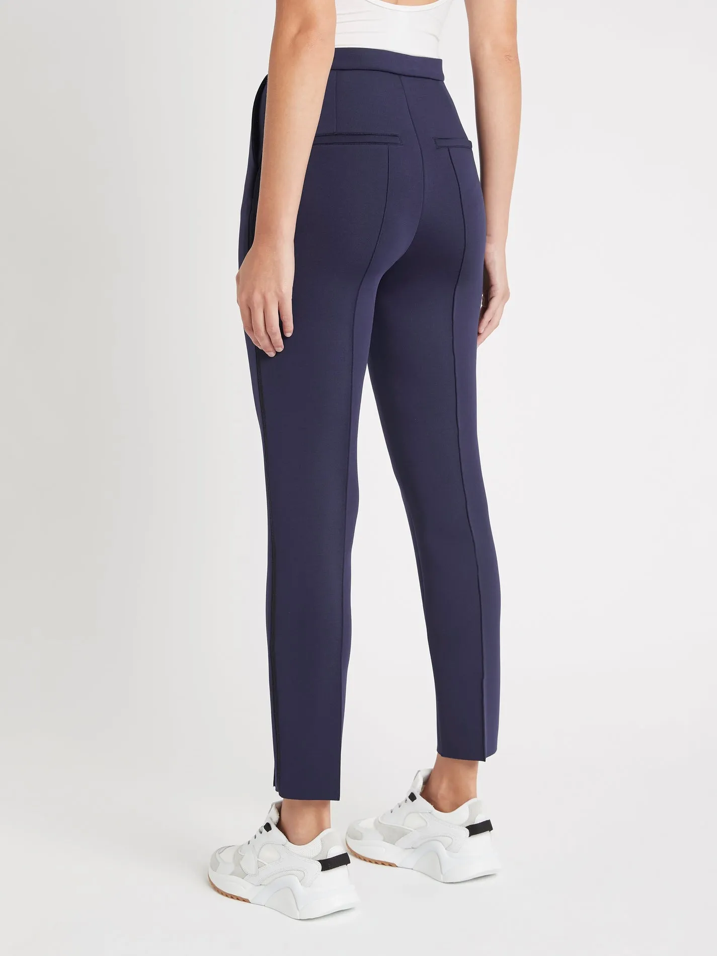 Jaolay Trousers