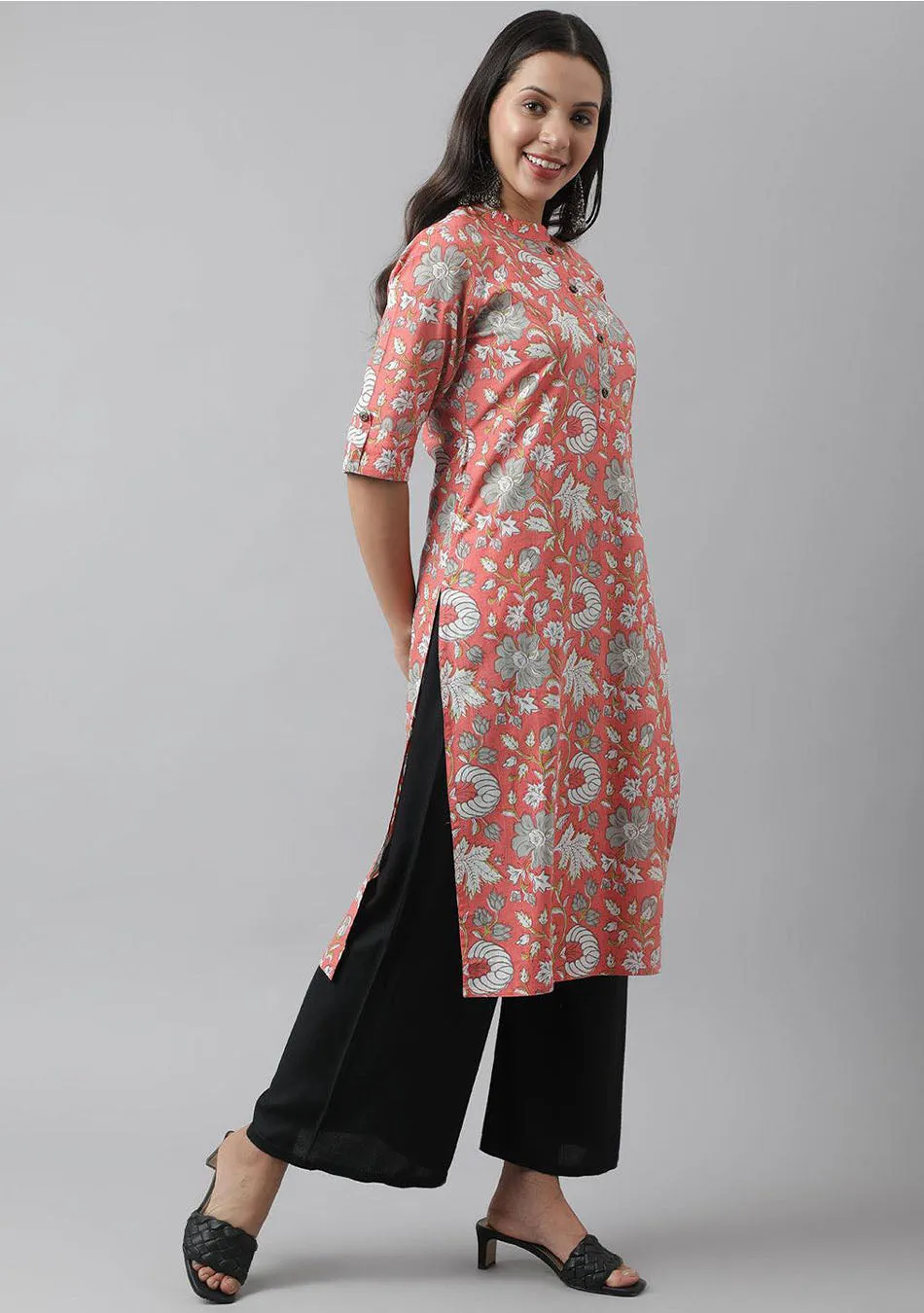 Jashvi Pink & Multi Floral Printed Straight Kurta