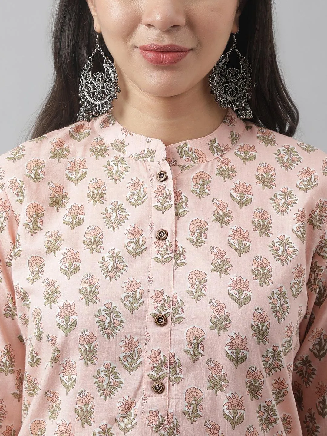 Jashvi Soft Pink Floral Printed Straight Kurta