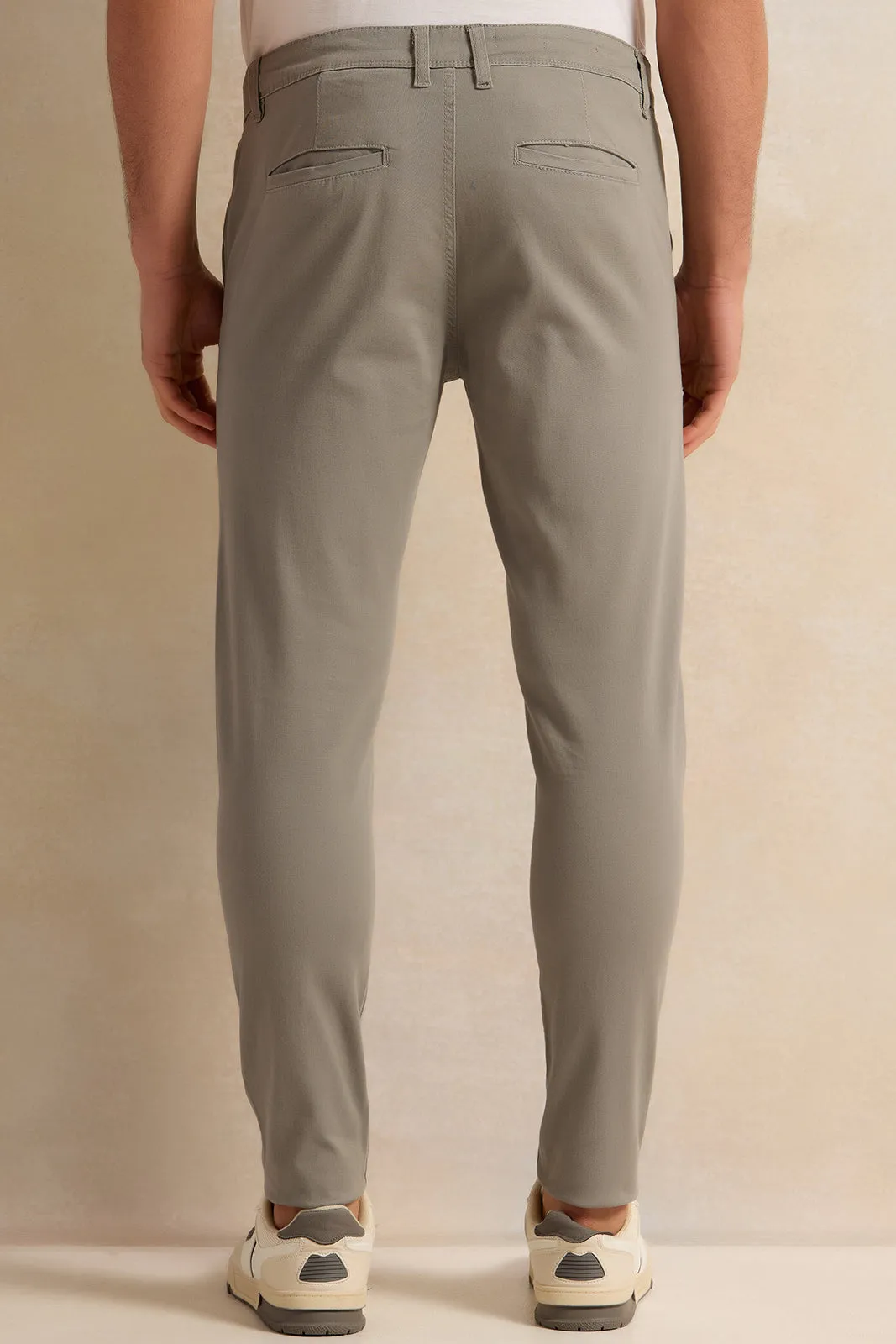 Men Grey Solid Chino Trousers