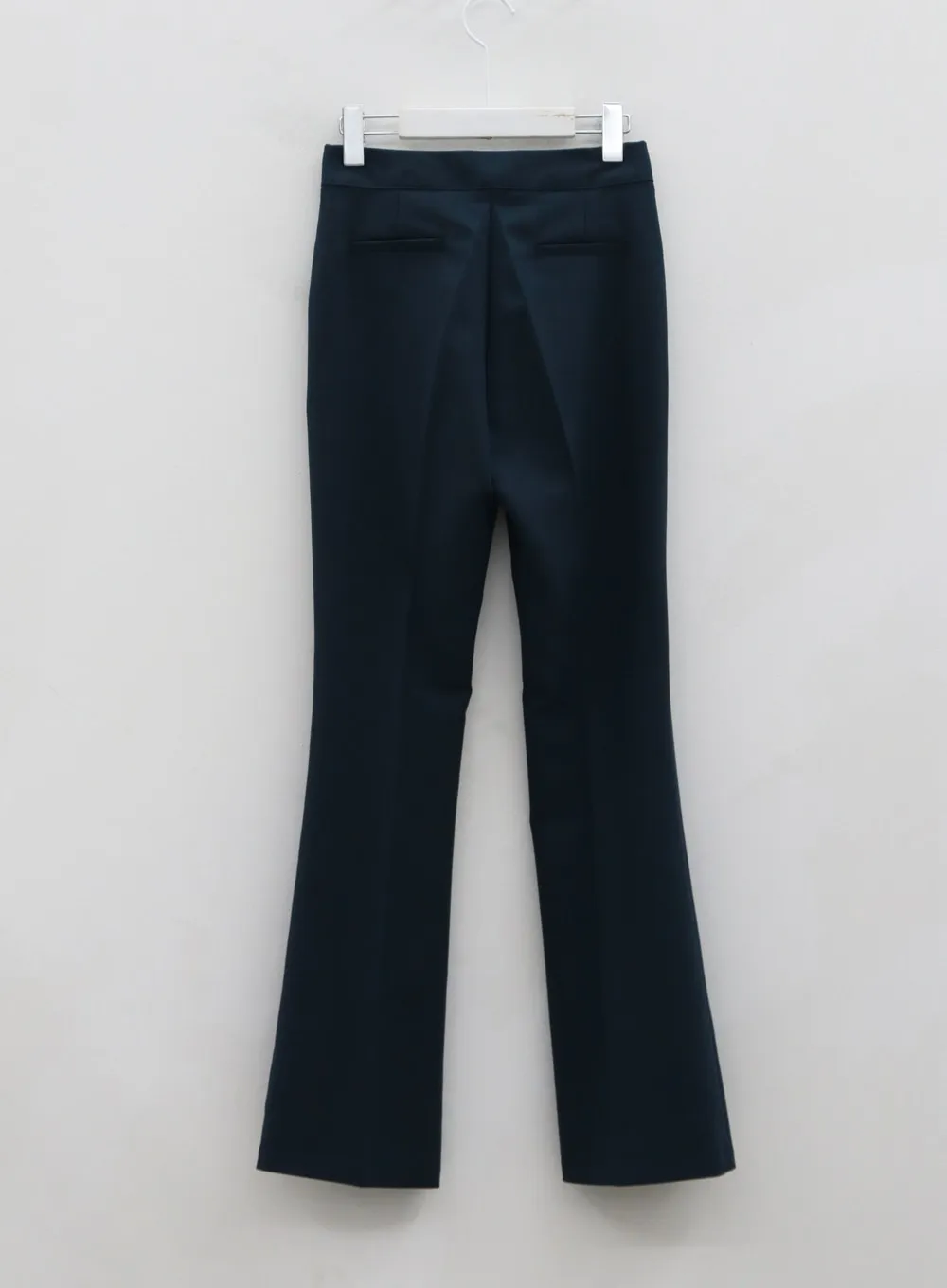 Slim Bootcut Tailored Pants IO18