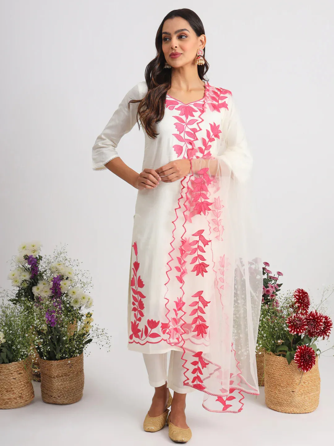 White Ethnic Motif & Thread Embroidered Straight Shape Suit Set with Dupatta