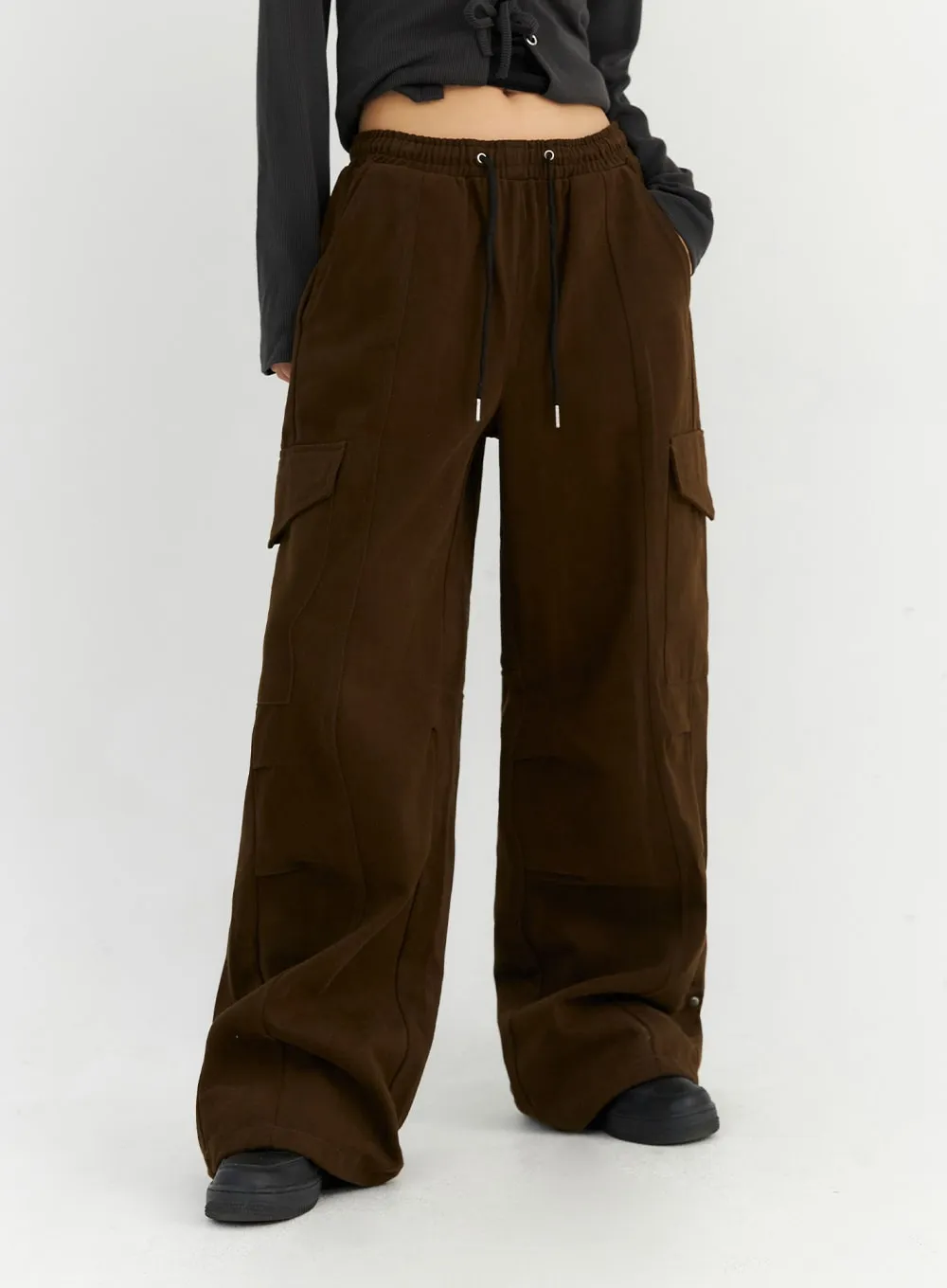 Wide-Leg Cargo Sweat Pants CN303