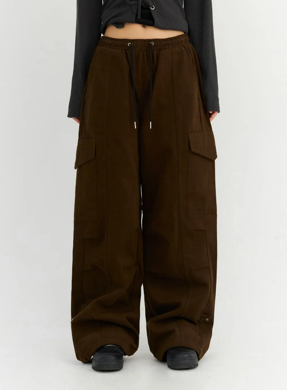 Wide-Leg Cargo Sweat Pants CN303